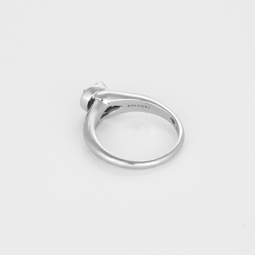 Bague 51 BULGARI - Incontro d'Amore - Bague Solitaire en platine et diamants 58 Facettes DV26170-1-51-2