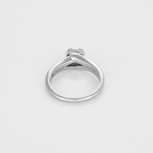 Bague 51 BULGARI - Incontro d'Amore - Bague Solitaire en platine et diamants 58 Facettes DV26170-1-51-2