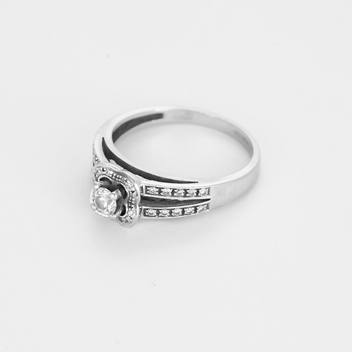 Bague 54,5 MAUBOUSSIN - Chance of Love n° 2 - Bague en or blanc et diamants 58 Facettes DV20543-4-545-6
