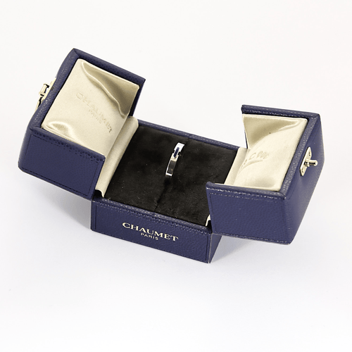 Bague 52 CHAUMET - Liens évidence - Bague en or blanc et émail bleu marine 58 Facettes DV27363-1-52-1