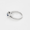 Bague en or gris, saphir et diamants