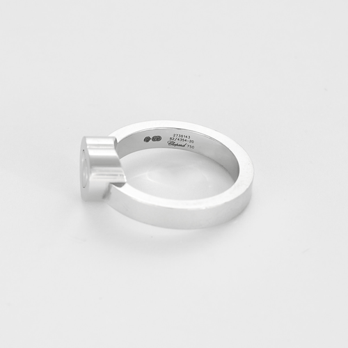 Bague 53 CHOPARD – Happy Heart – Bague en or gris et diamants. 58 Facettes DV27468-11-53-2
