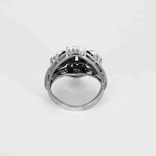 Bague 55 Bague en platine, or gris et diamants. 58 Facettes DV27468-33-DV0882-1