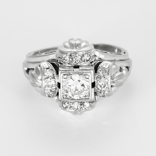 Bague 55 Bague en platine, or gris et diamants. 58 Facettes DV27468-33-DV0882-1