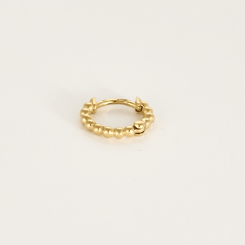 Boucles d'oreilles Paire de petites créoles en or jaune boulé 58 Facettes DV1838-17