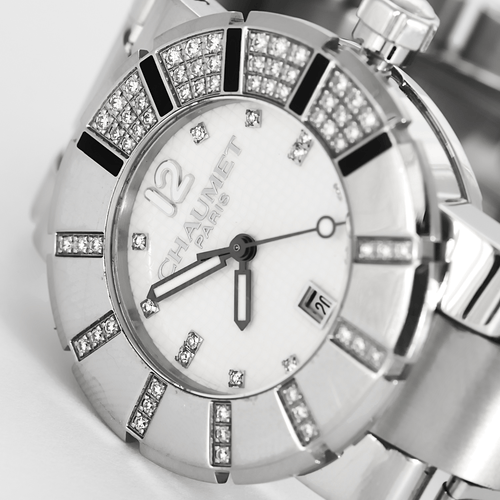Montre CHAUMET - CLASSE ONE -  Montre en acier à boitier rond diamanté, à mouvement quartz 58 Facettes DV3964-3