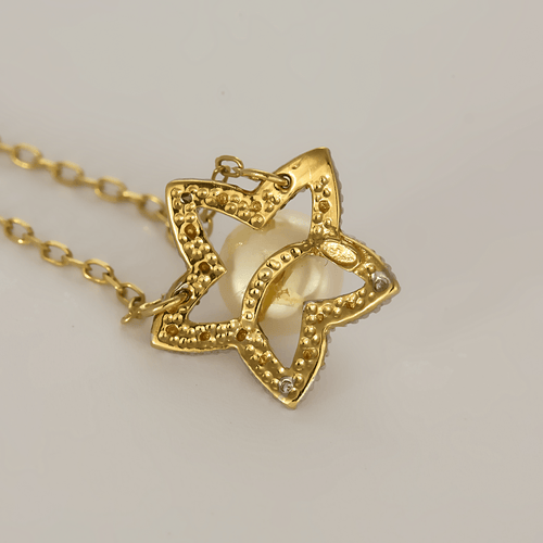 Collier Collier en or jaune et or gris , perle de culture et diamants 58 Facettes DV24577-2
