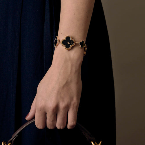 VAN CLEEF & ARPELS - Alhambra - Montre bracelet de dame en or jaune et onyx 58 Facettes DV4391-3