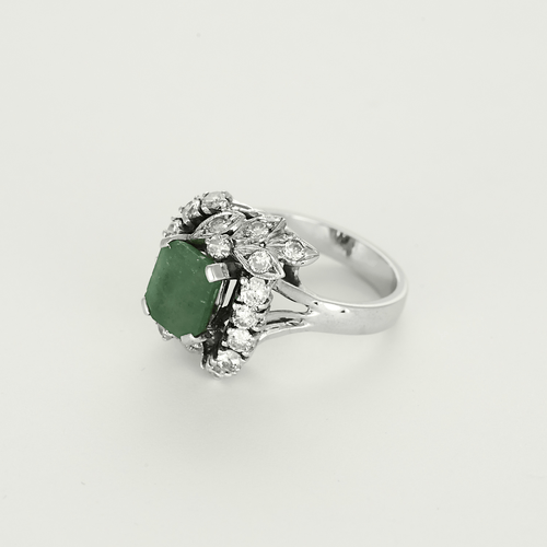 Bague 57 Bague en or gris, émeraude rectangulaire et diamants 58 Facettes DV22972-48-57-3