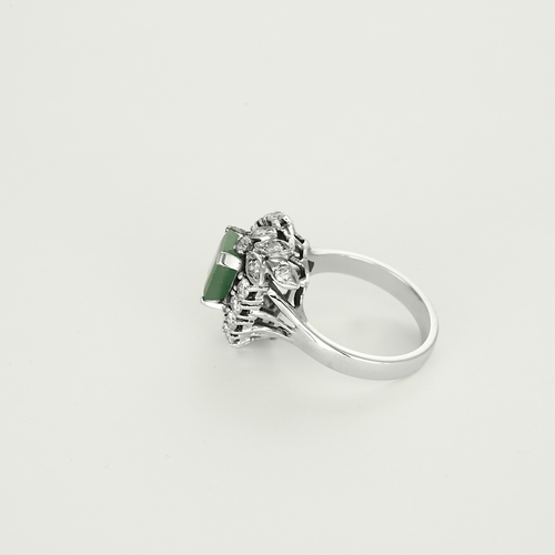 Bague 57 Bague en or gris, émeraude rectangulaire et diamants 58 Facettes DV22972-48-57-3
