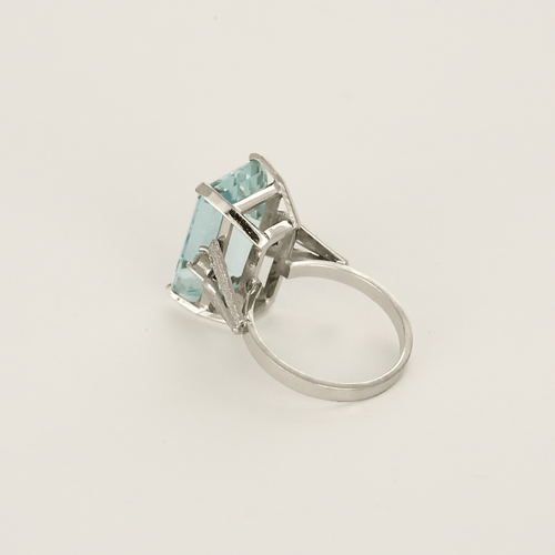 Bague 49 Bague cocktail en or gris, aigue-marine et diamants 58 Facettes DV22972-43-49-2