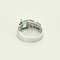 Bague 57 Bague jonc en or gris, émeraude et diamants 58 Facettes DV0302-7-57-3