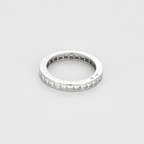 Bague 50 Cartier - Alliance en platine et diamants taille princesse. 58 Facettes DV27165-1
