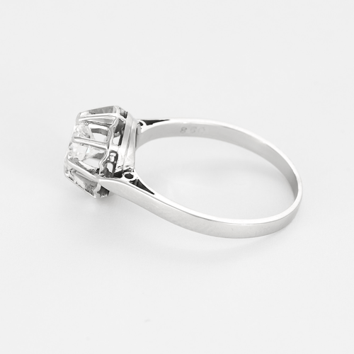 Bague 57 Bague solitaire en or gris et platine, diamant 0.90 carat environ. 58 Facettes DV0302-6-57-3