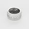 Bague 56 Importante Bague composée d’un large jonc bombé en or gris et diamants 58 Facettes DV27468-1-56-3