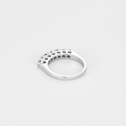 Bague 48 Bague jarretière en or blanc et diamants 58 Facettes DV27656-1-48-2