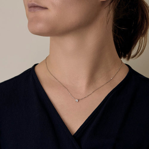 Collier MAUBOUSSIN - Mon premier pas d'amour - Collier en or gris et diamant solitaire 0.20 carat environ. 58 Facettes DV28310-4
