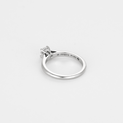 Bague 48 CARTIER - Solitaire 1985 - Bague en platine et diamant 58 Facettes DV28534-1-48-2