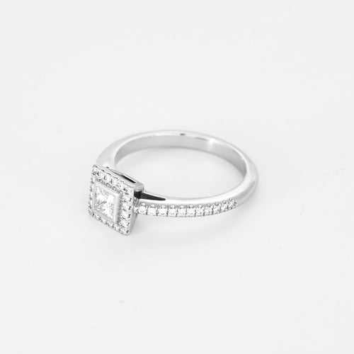 Bague 48 Tiffany & Co -  Soleste- Bague platine et diamant 0.10 carat environ. 58 Facettes DV28273-1