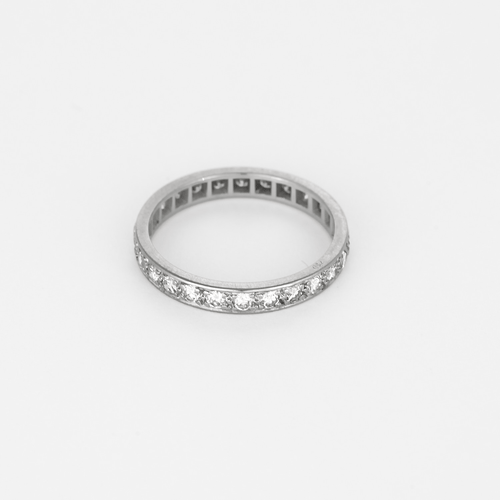 Alliance américaine en or gris et diamants