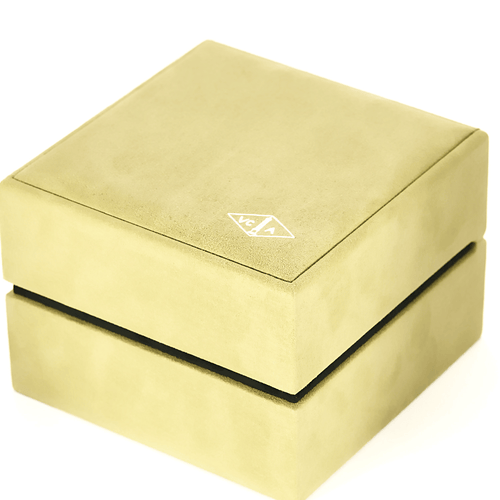 Montre Montre Van Cleef & Arpels Alhambra or rose, nacre et diamants 58 Facettes DV0967-5