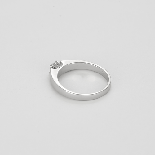 Bague 56 Bague solitaire en or gris et diamant 0.30 carat 58 Facettes DV27556-8