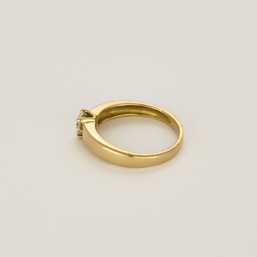 Bague 54 Bague solitaire en or jaune, diamant 0.45 carat environ. 58 Facettes DV27556-7