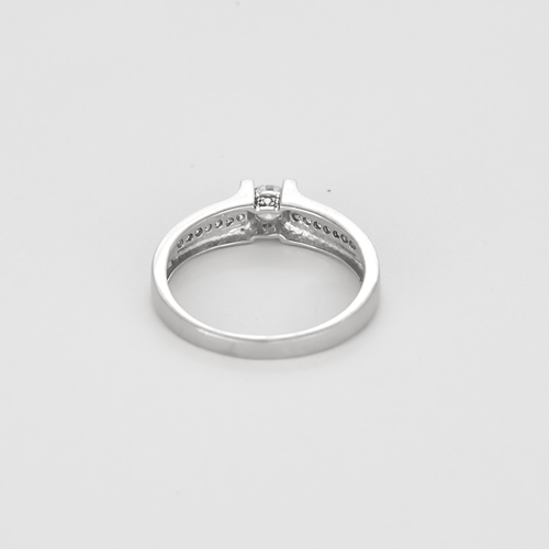 Bague 56 Bague solitaire en or gris diamant 0.20 carat environ. 58 Facettes DV27556-4