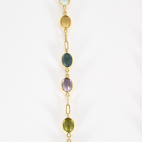 Long collier en or jaune et pierres fines de couleurs