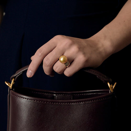 Bague 52 Bague en or jaune, or gris, diamants et perle de culture Gold 58 Facettes DV11015-1-52-1