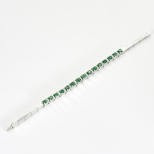 Bracelet Attribué à STERN - Bracelet en or gris, émeraudes et diamants 58 Facettes DV29011-1