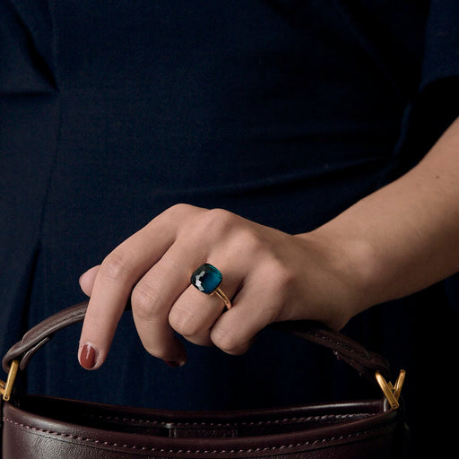 Bague 51 pomellato Bague Nudo en Or rose 18k Topaze bleue 58 Facettes DV31021-1