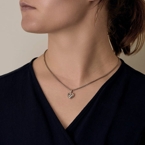 Collier Chopard - Happy Diamonds - Collier coeur en or blanc et diamants 58 Facettes DV16468-3