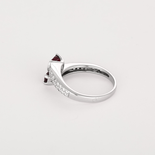Bague 56 Bague en Or blanc 18k Rubis and Diamant 58 Facettes DV31025-1