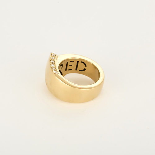 Bague 48 FRED - Ruban - Bague en or jaune et diamants. Moyen Modèle. 58 Facettes DV0015-4