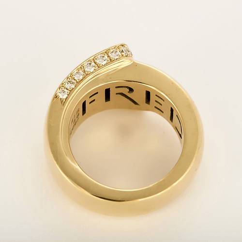 Bague 48 FRED - Ruban - Bague en or jaune et diamants. Moyen Modèle. 58 Facettes DV0015-4