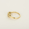 Bague Bague type solitaire en or jaune, diamant natural fancy yellow 0.79 carat et petits diamants blancs 58 Facettes DV28537-1-54-3