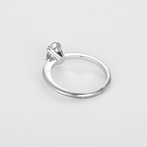 Bague 56 Bague solitaire en or gris et diamant navette 0.95 carat environ 58 Facettes DV20543-7