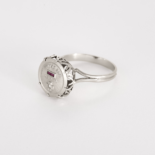 Bague 54 Augis Bague en Or blanc 18k Rubis and Diamant 58 Facettes DV31190-1