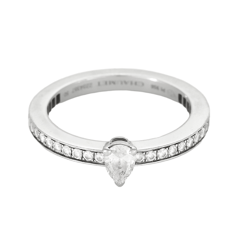 Bague 50 Chaumet -Eclat d'Eternité  - Bague en platine, diamant poire 0.18 carat environ. 58 Facettes DV22486-8