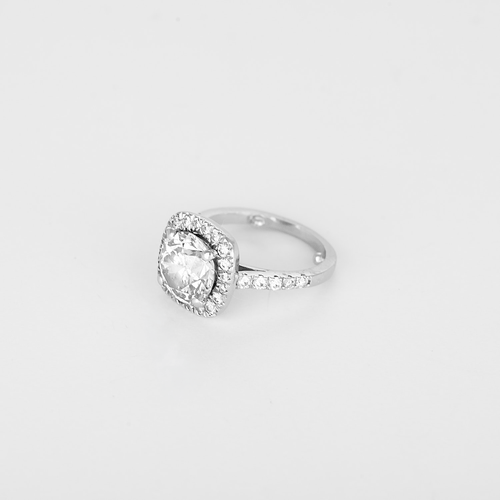Bague en Or blanc 18k Diamants