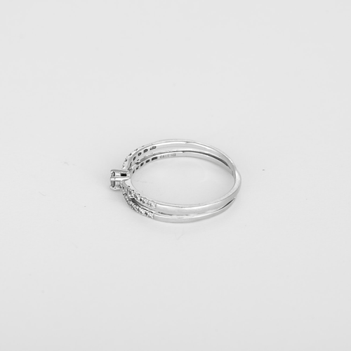 Mauboussin - À La Croisée Des Chemins - Fine Bague Solitaire en or blanc et diamants 58 Facettes DV32033-2
