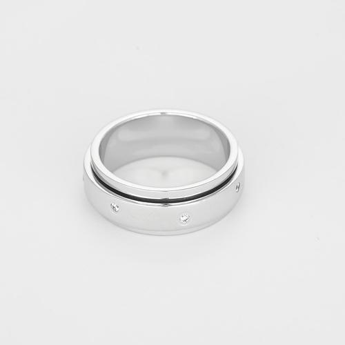 Bague 54 PIAGET - Possession - Anneau en or gris et diamants 58 Facettes DV32076-1