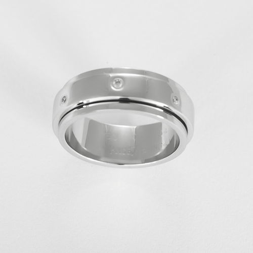 Bague 54 PIAGET - Possession - Anneau en or gris et diamants 58 Facettes DV32076-1