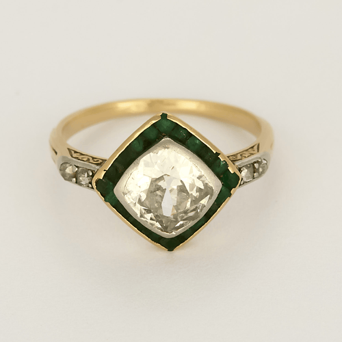 Bague 54 PIAGET - Possession - Anneau en or gris et diamants 58 Facettes DV32076-1