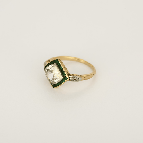 Bague 54 PIAGET - Possession - Anneau en or gris et diamants 58 Facettes DV32076-1