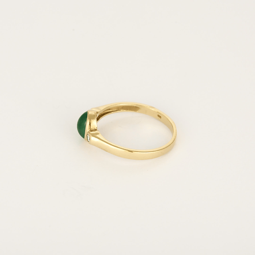 Bague 56 Élégante bague en or jaune, émeraude et diamants : 0,35 carat 58 Facettes DV1834-13