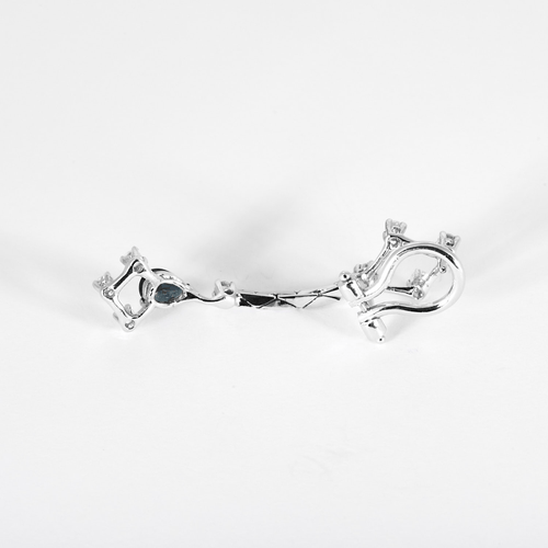 Boucles d'oreilles Boucles d'oreilles en Or blanc 18k Saphir and Diamant 58 Facettes DV31455-3