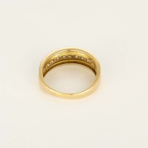 Bague jonc en or jaune et diamants