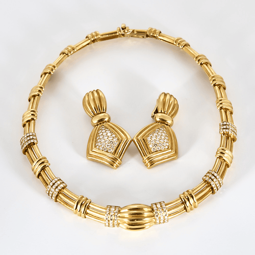 BOUCHERON - Rares Pendants d'oreilles en or jaune 18k et diamants. Vintage. Années 1980. 58 Facettes DV32487-1